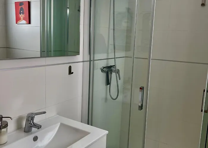 La Isleta Bonita By Palmas People *