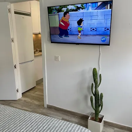 La Isleta Bonita By Palmas People