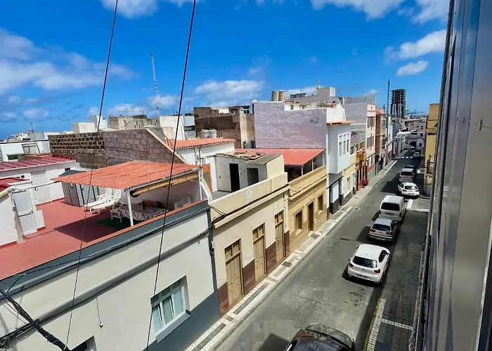 La Isleta Bonita - Palmas People * Las Palmas de Gran Canaria